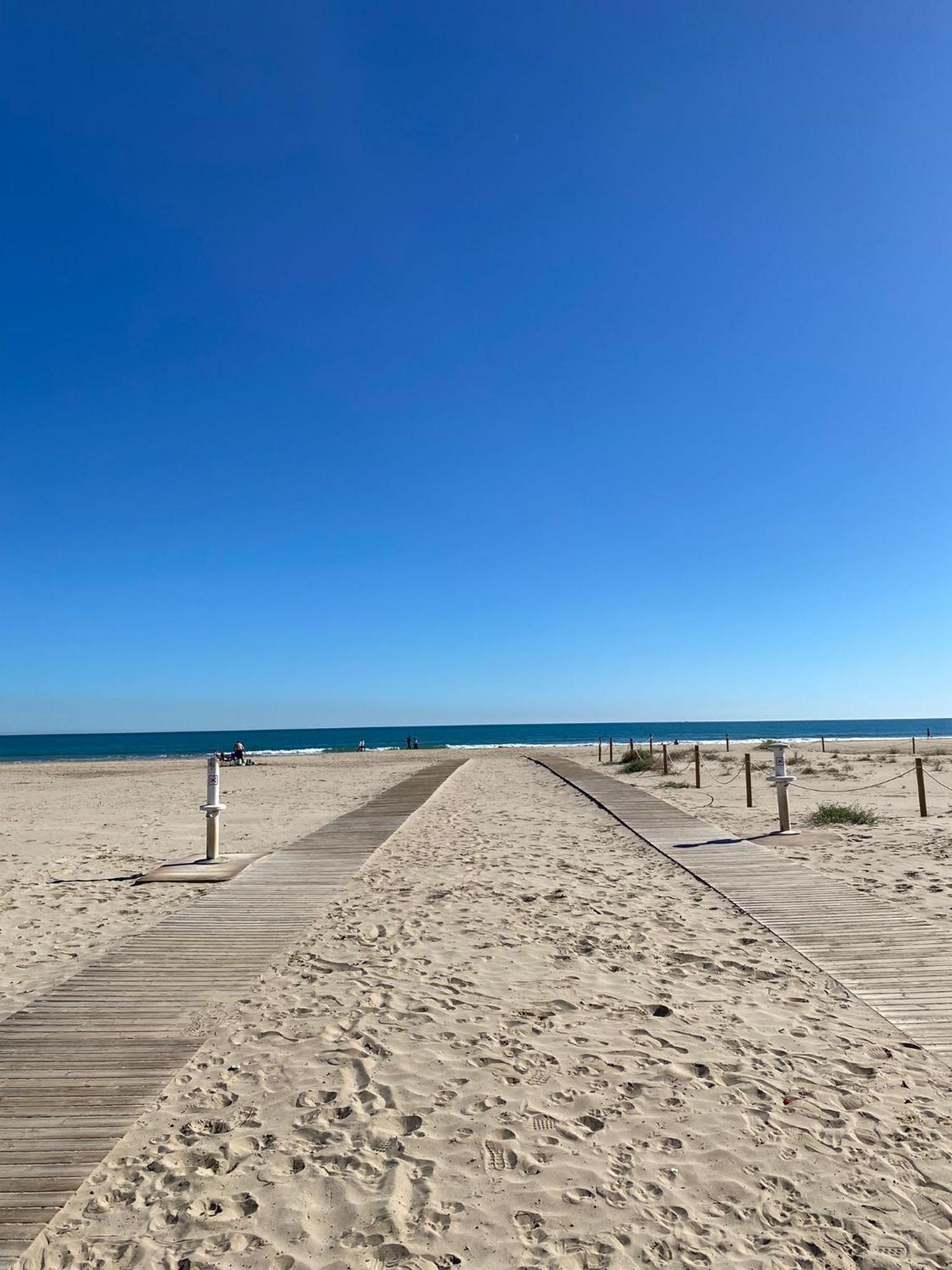 Апартаменты Apartamento Vi-Da Playa Пуэтро-де-Сагунто Экстерьер фото